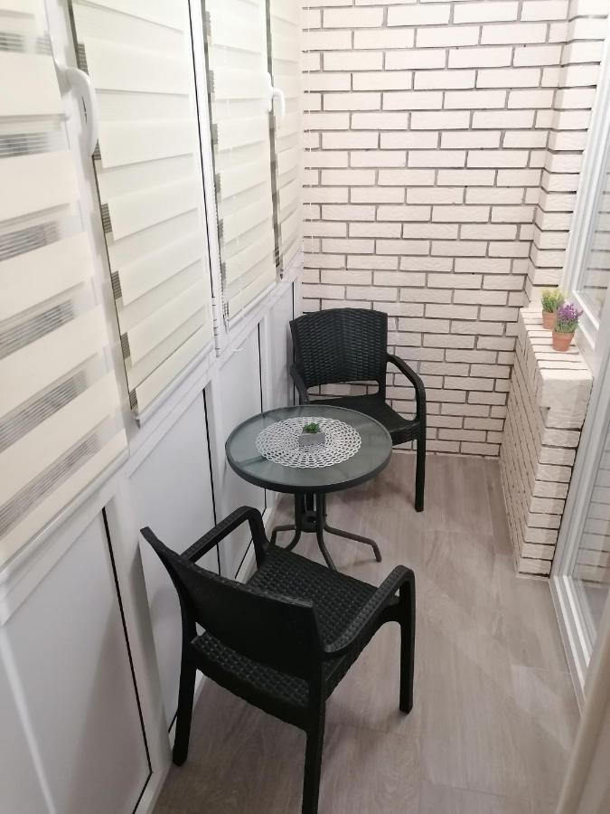 Jm Apartman Čačak Kültér fotó
