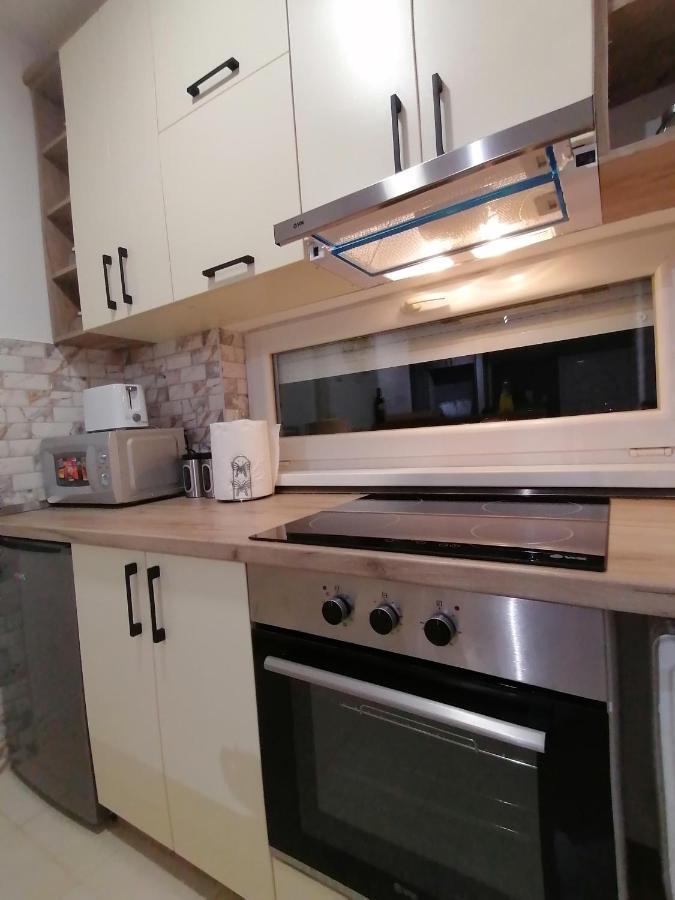 Jm Apartman Čačak Kültér fotó